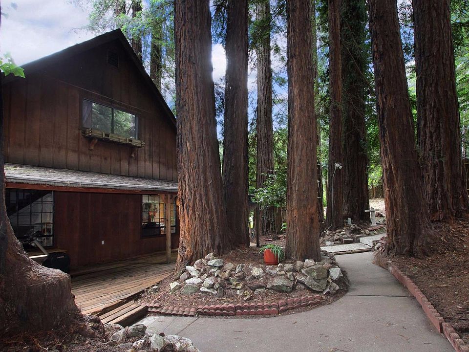 1st image of 819 Hillcrest Dr
