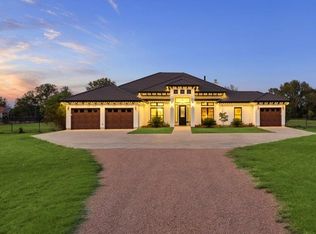 106 Colorado Blf, Cedar Creek, TX 78612