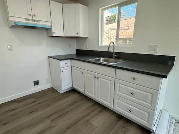 1649 N Avalon Blvd, Wilmington, CA 90744