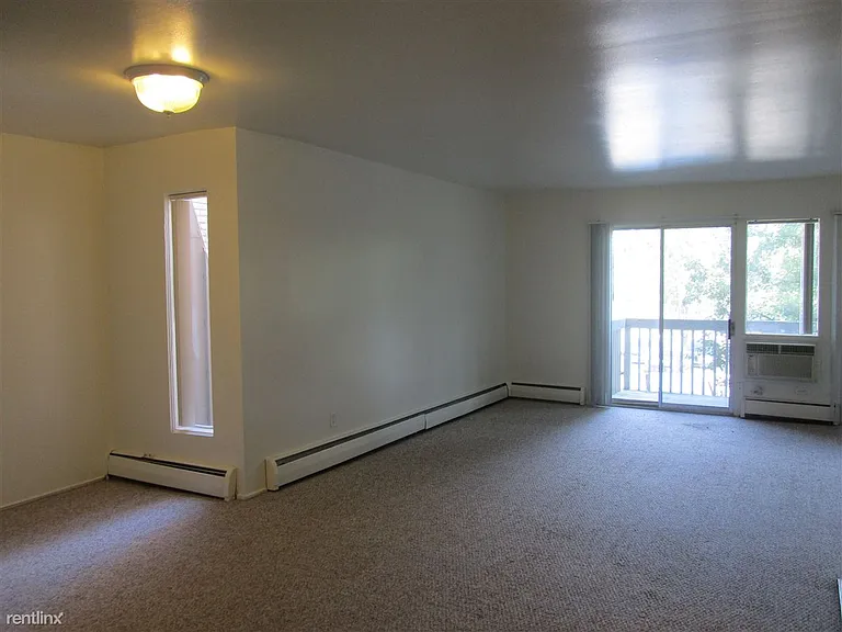 404 W Forest Ave — Photo 30