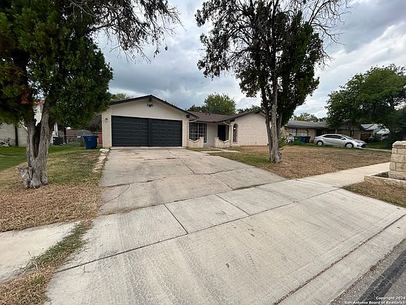 2nd image of 539 BERTETTI DR
