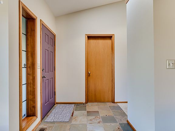 5th image of 1445 Kellogg Rd