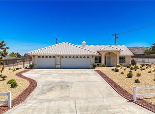 7685 Balsa Ave, Yucca Valley, CA 92284