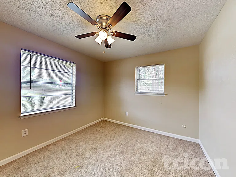 1308 Timberview Ln — Photo 11