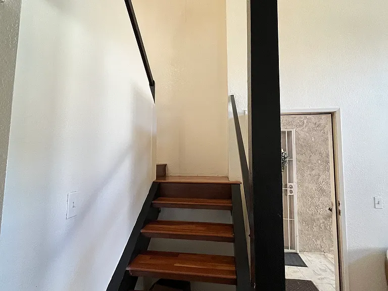 15946 Vanowen St #207 — Photo 9