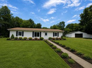 1700 Shipman Rd, Oxford, MI 48371