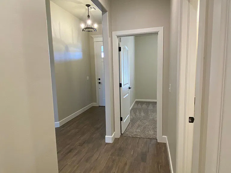 1404 N Wisteria Ter — Photo 33