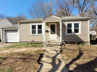 817 S Weaver Ave, Springfield, MO 65806