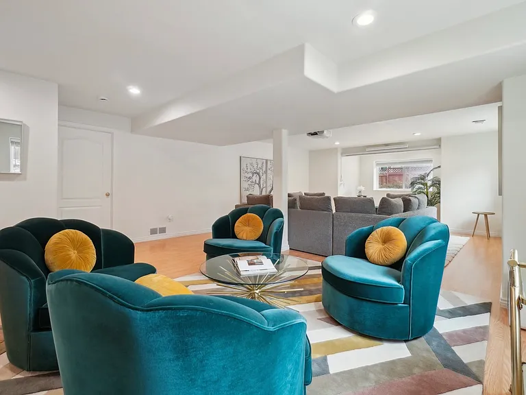 3940 Montclair Ln — Photo 29