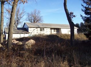 9026 County Rd, Almond, WI 54909