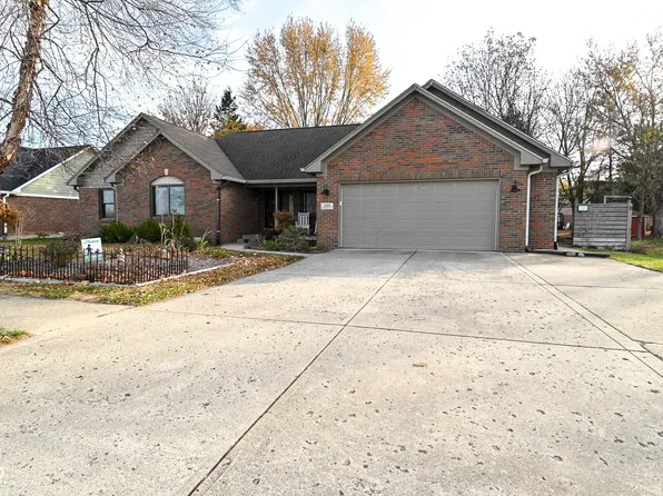 1105 S Odell St, Brownsburg, IN 46112