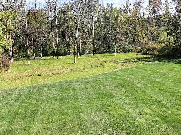 5th image of 7484 Red Osier Dr SW