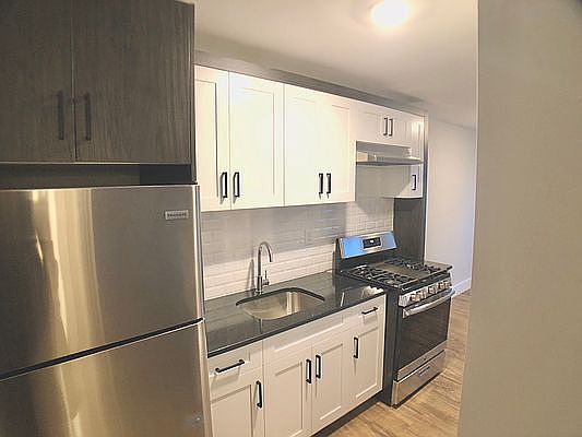 3rd image of 1370 Saint Nicholas Ave #N32