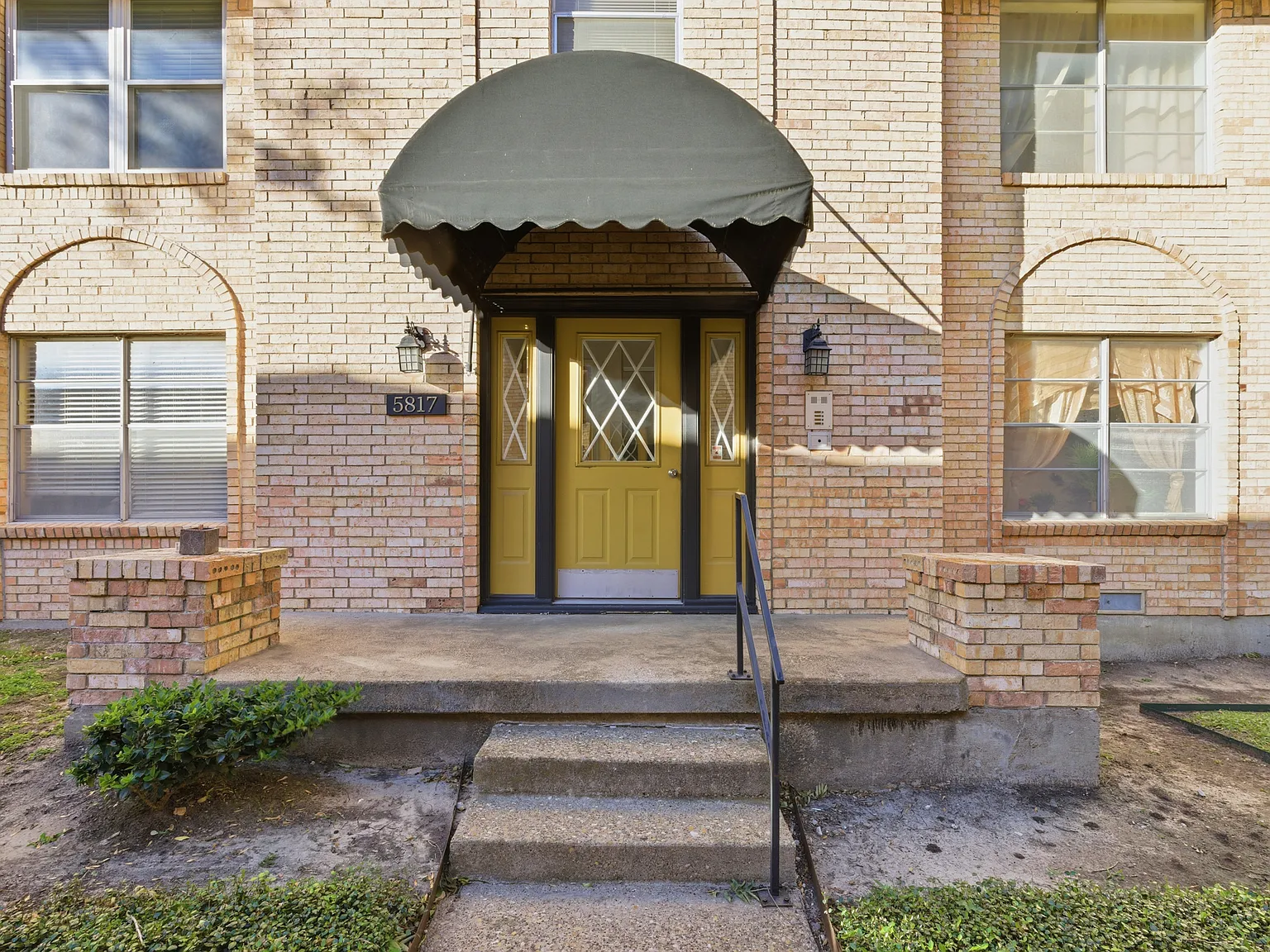 2 bed, 1157 sqft, $1,550 — Photo 4