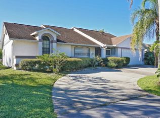 396 Emerson Dr NW, Palm Bay, FL 32907