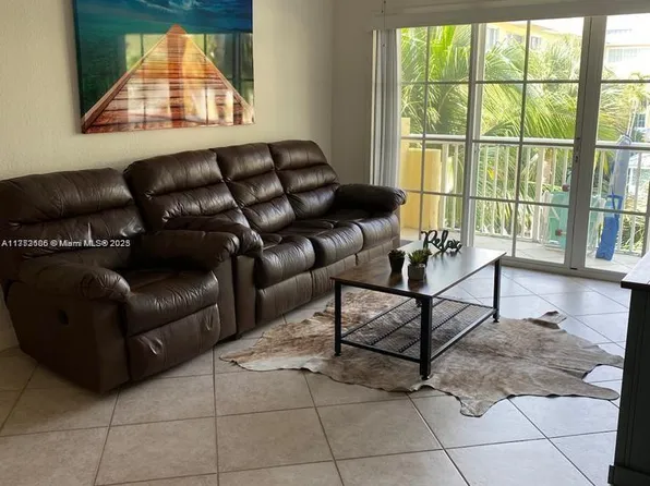 1515 E Broward Blvd APT 309, Fort Lauderdale, FL 33301