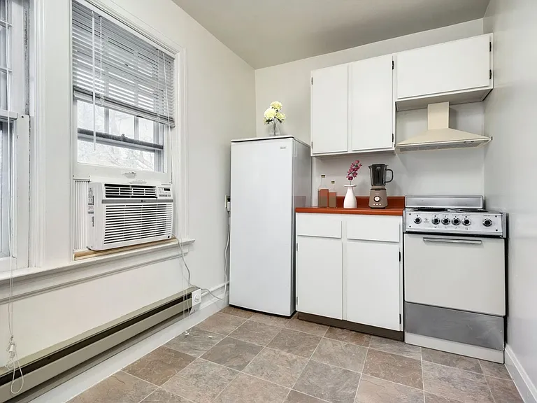 304 W Bannock St — Photo 6