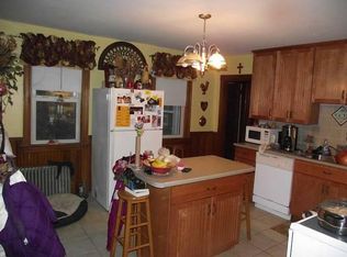 30 Wallis Ave, Barrington, RI 02806