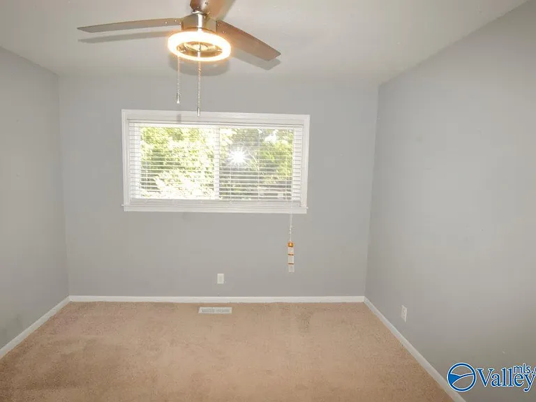 4624 Daugette Dr NW — Photo 16