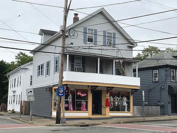 2nd image of 2 Gansett Ave