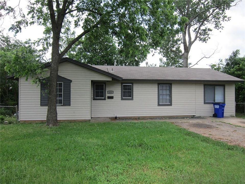 1st image of 406 Milam Dr