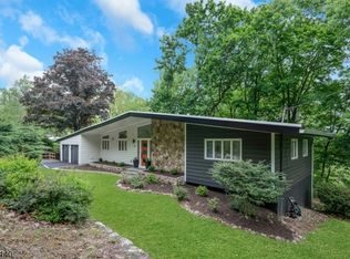 29 Skyline Dr, Morris Twp., NJ 07960