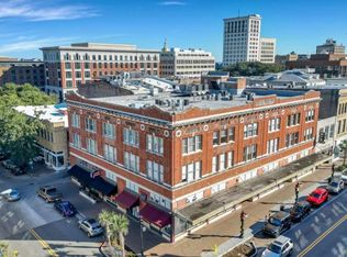 122 W Broughton St #300, Savannah, GA 31401