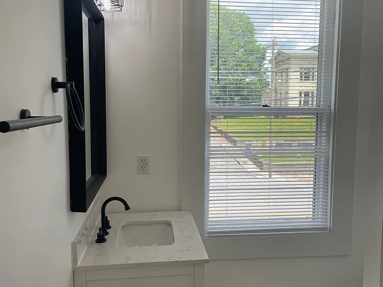 441 Rivermont Ave #2 — Photo 5