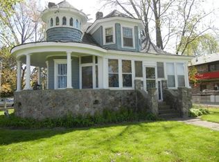 1207 N River Rd, McHenry, IL 60051