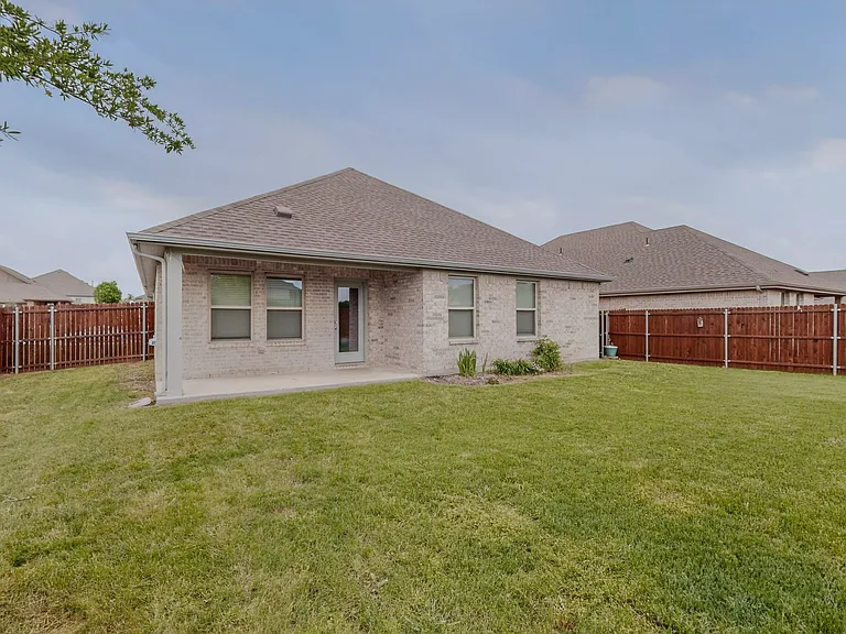 4009 Mockingbird Ln — Photo 41