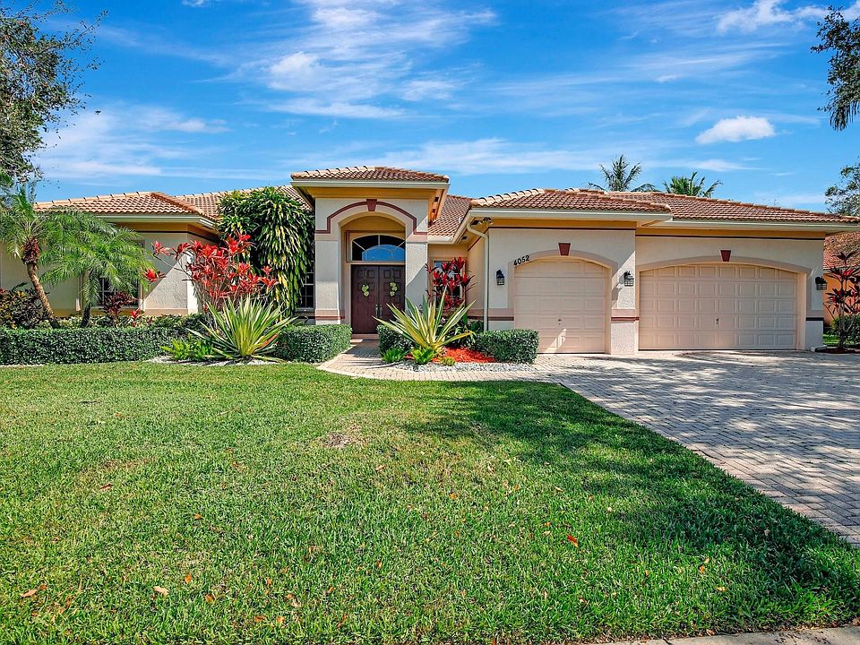 1st image of 4052 SW 141st Avenue