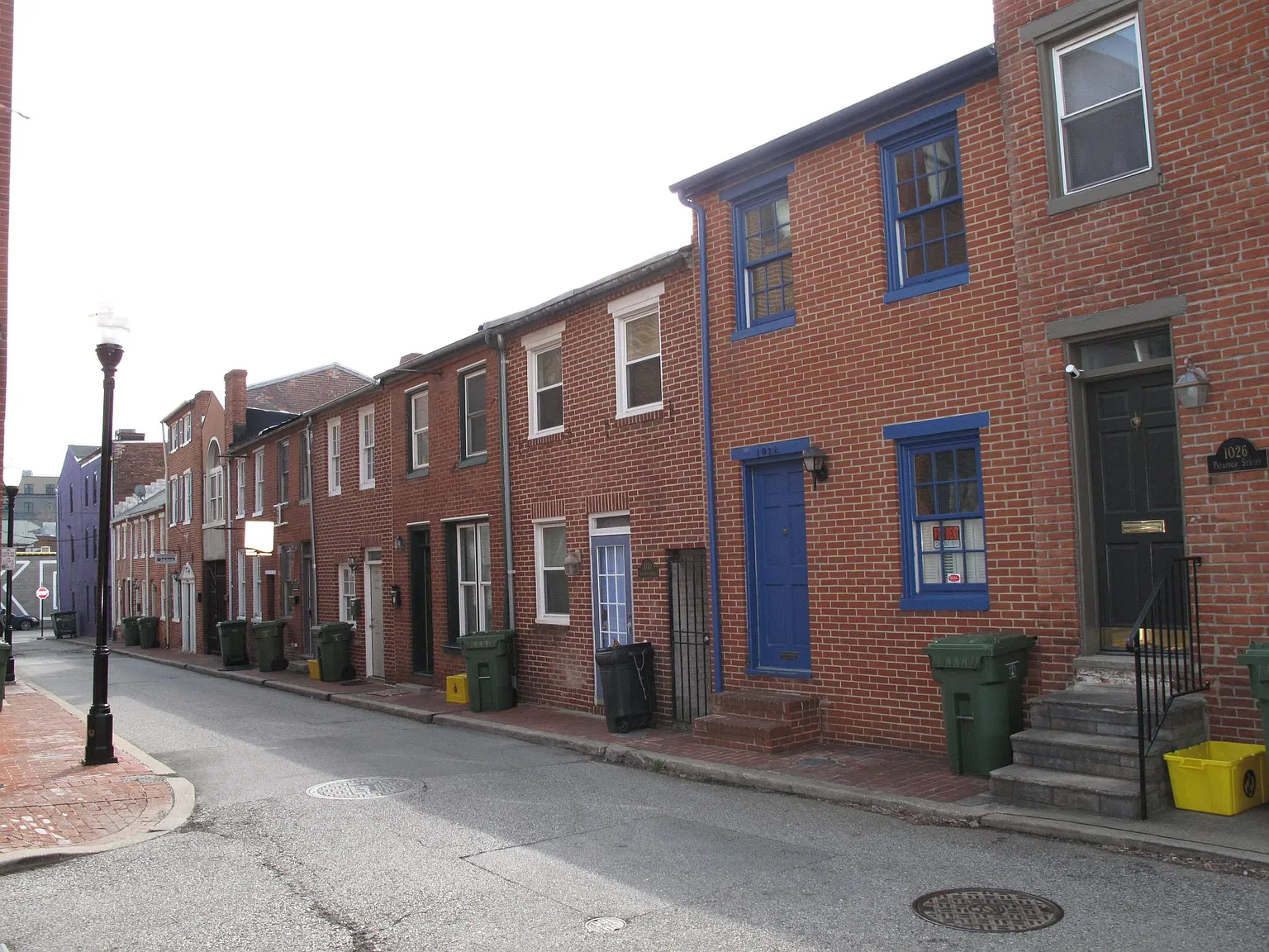 2 bed, 1.5 bath, 1290 sqft, $1,890 — Photo 3