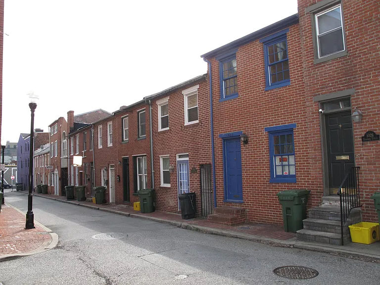 1028 Patapsco St — Photo 3