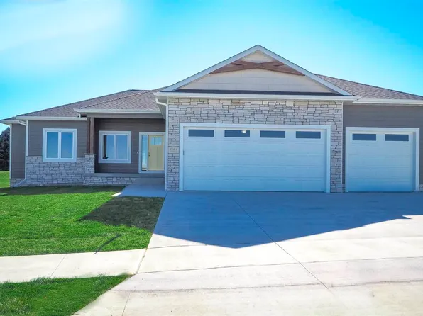 2601 Sheridan Dr, Norfolk, NE 68701