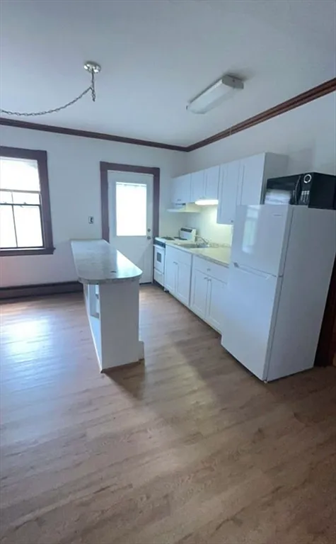 1 bed, 1.0 bath, 600 sqft, $1,775 — Photo 2