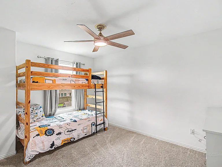 24423 Hikers Bend Dr — Photo 24