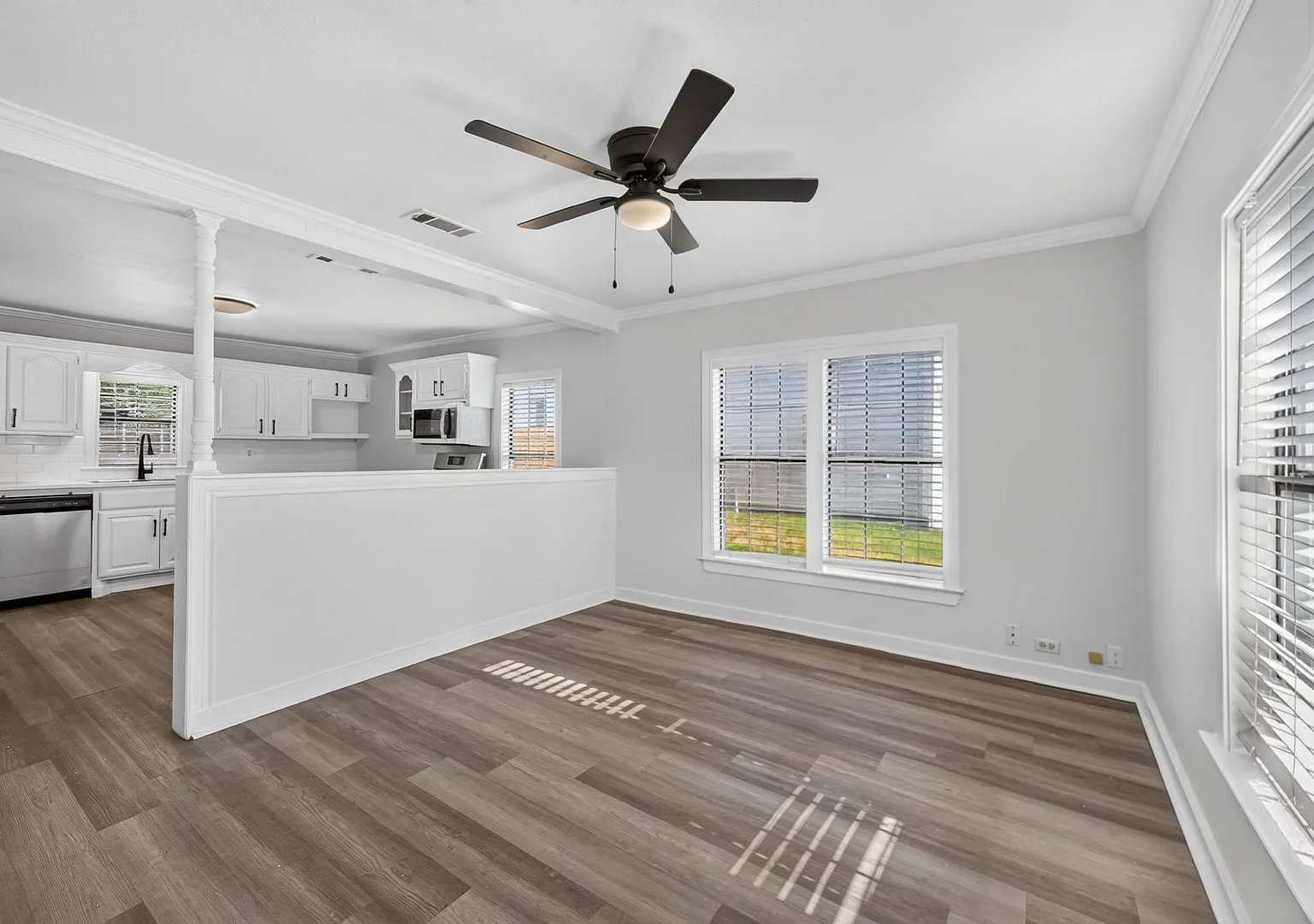 Cottage Like 1 Bedroom/1 Bathroom Home In McKinney! — Photo 2