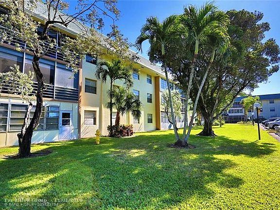 3rd image of 4980 E Sabal Palm Blvd APT 338