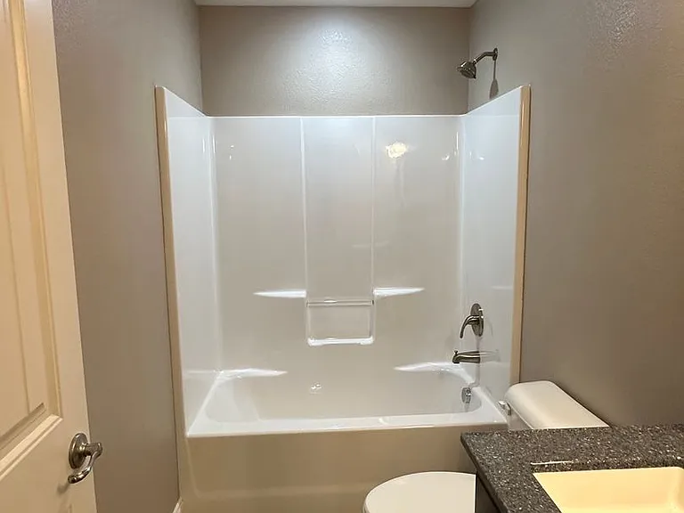 333 Lyle Curtis Cir — Photo 41
