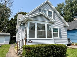 95 Akron St, Rochester, NY 14609