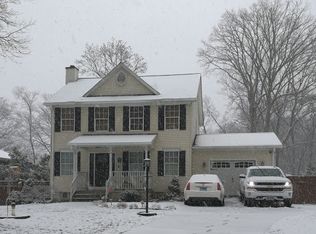 203 Southwood Rd, Pasadena, MD 21122