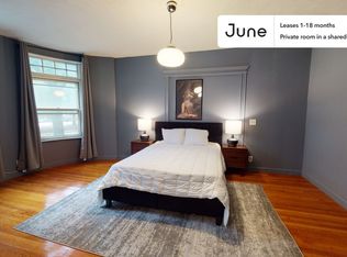 1905 Beacon St #1F-A, Brookline, MA 02445