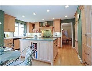 4th image of 1681 Cedar Glen Dr