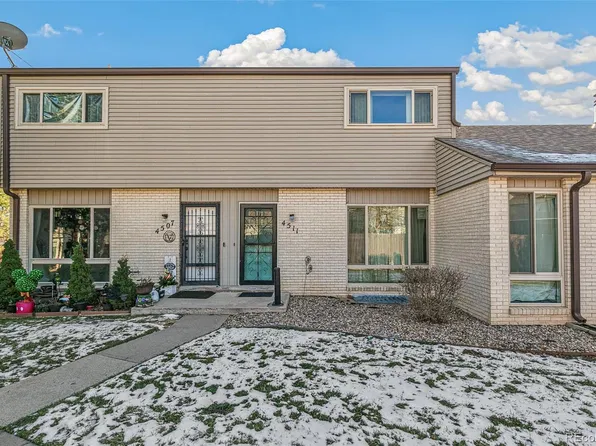 4511 W Ponds Circle, Littleton, CO 80123