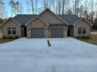 738 Jonas Cir, Chesnee, SC 29323