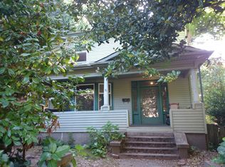 5511 16th Ave NE, Seattle, WA 98105