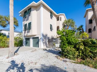 5209 Calle Menorca, Sarasota, FL 34242