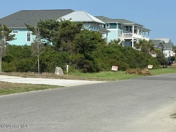 608 E Dolphin Drive, Oak Island, NC 28465