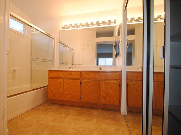5th image of 4917 Stonewood Way