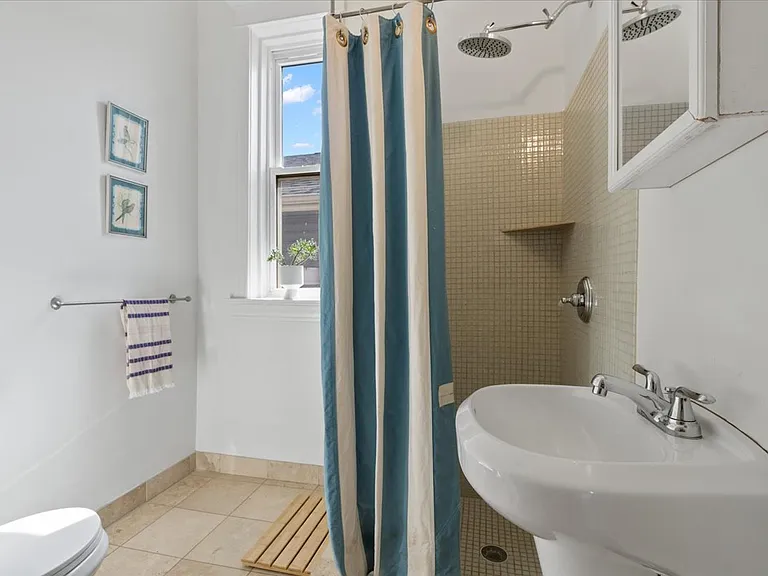 1530 W Superior St #3R — Photo 7